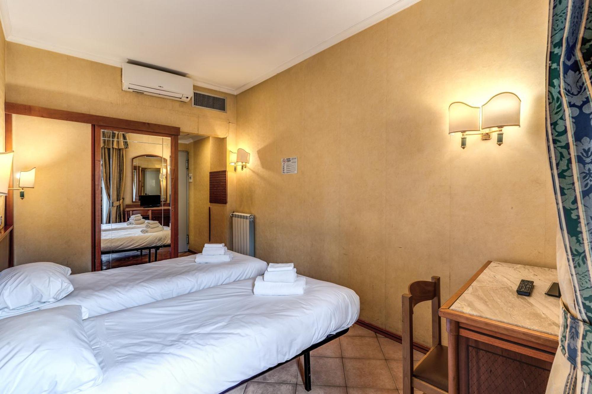Hotel Pomezia